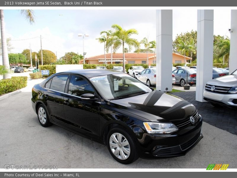 Black Uni / Titan Black 2013 Volkswagen Jetta SE Sedan