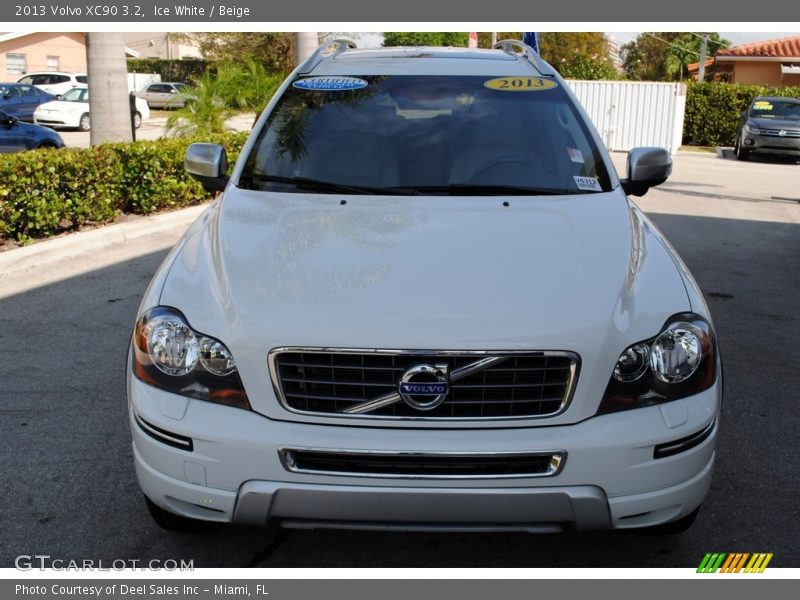 Ice White / Beige 2013 Volvo XC90 3.2