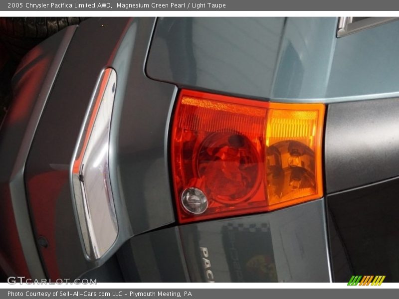 Magnesium Green Pearl / Light Taupe 2005 Chrysler Pacifica Limited AWD