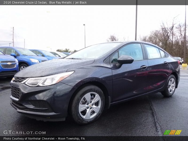 Front 3/4 View of 2016 Cruze LS Sedan