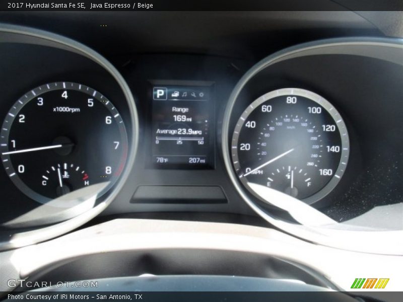 Java Espresso / Beige 2017 Hyundai Santa Fe SE