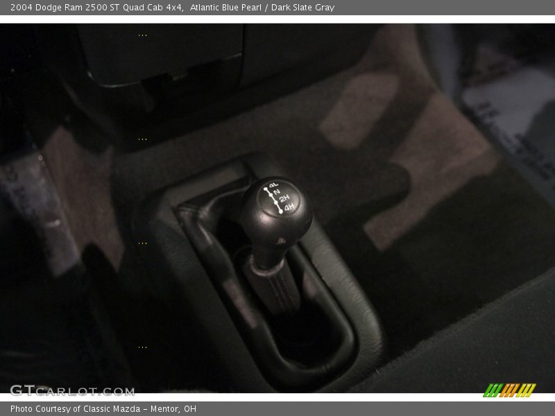 Atlantic Blue Pearl / Dark Slate Gray 2004 Dodge Ram 2500 ST Quad Cab 4x4