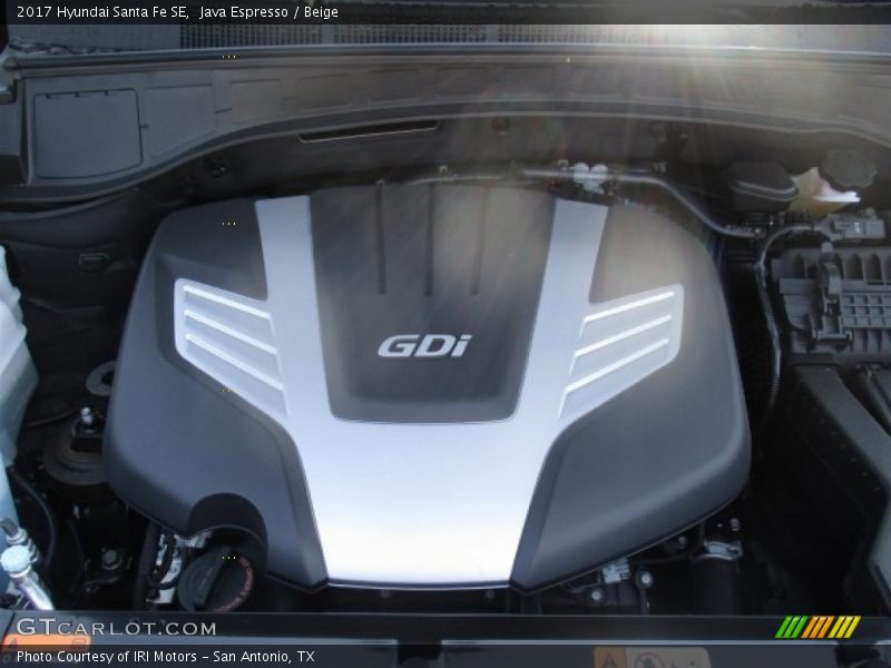 Java Espresso / Beige 2017 Hyundai Santa Fe SE