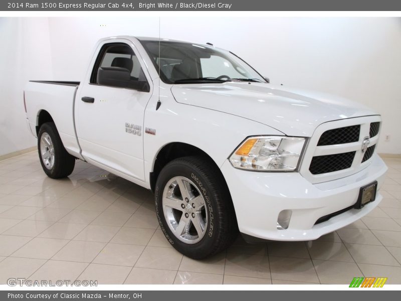 Bright White / Black/Diesel Gray 2014 Ram 1500 Express Regular Cab 4x4