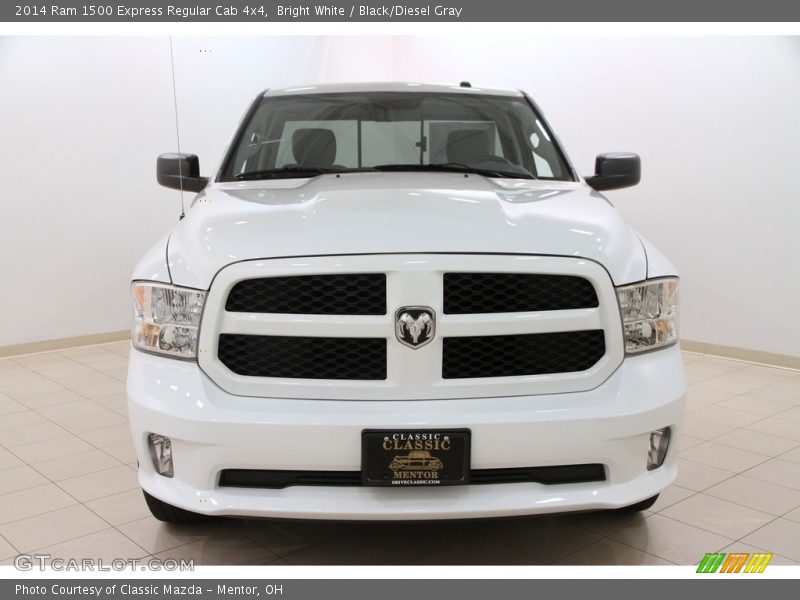 Bright White / Black/Diesel Gray 2014 Ram 1500 Express Regular Cab 4x4