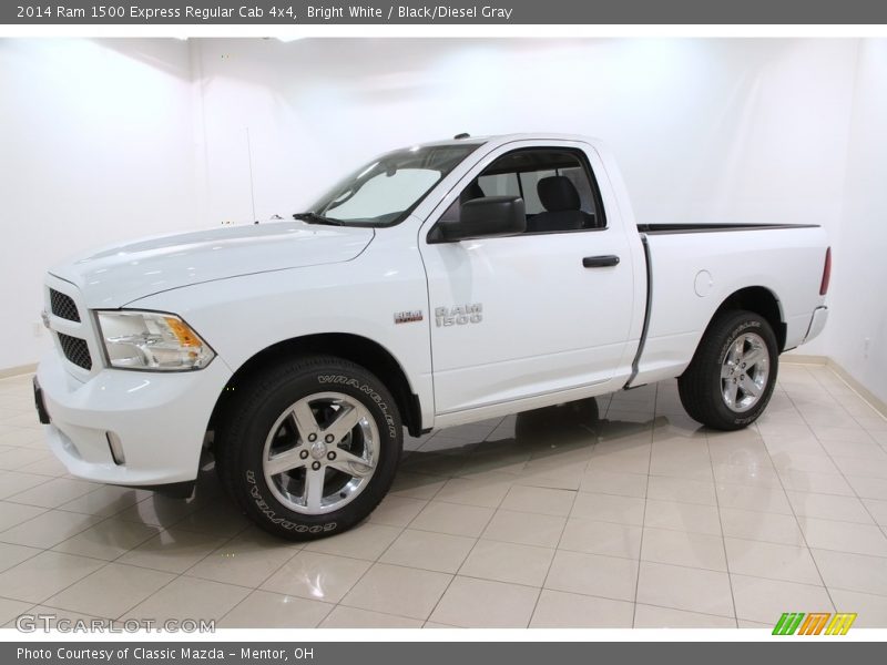 Bright White / Black/Diesel Gray 2014 Ram 1500 Express Regular Cab 4x4