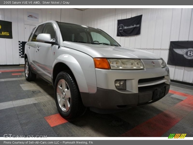 Silver Nickel / Gray 2005 Saturn VUE V6 AWD