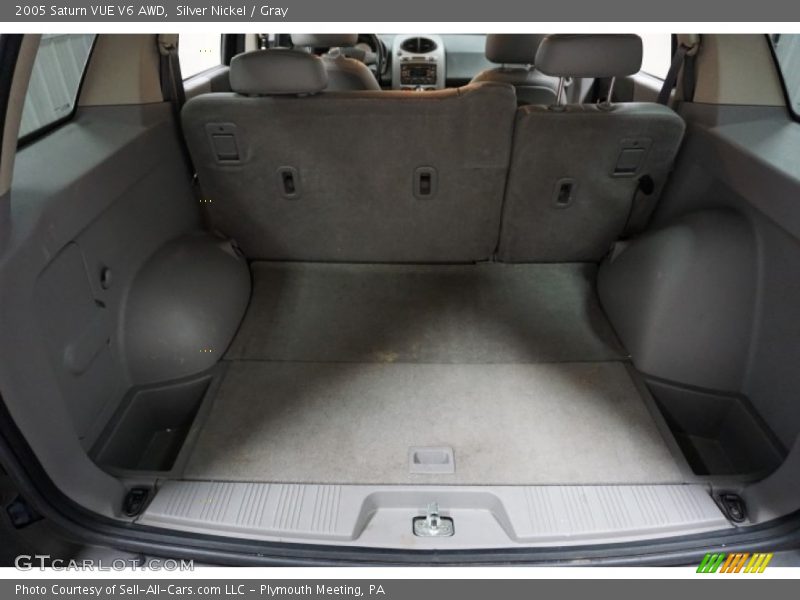 Silver Nickel / Gray 2005 Saturn VUE V6 AWD