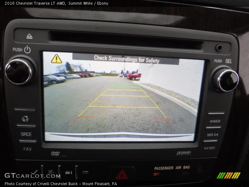 Summit White / Ebony 2016 Chevrolet Traverse LT AWD