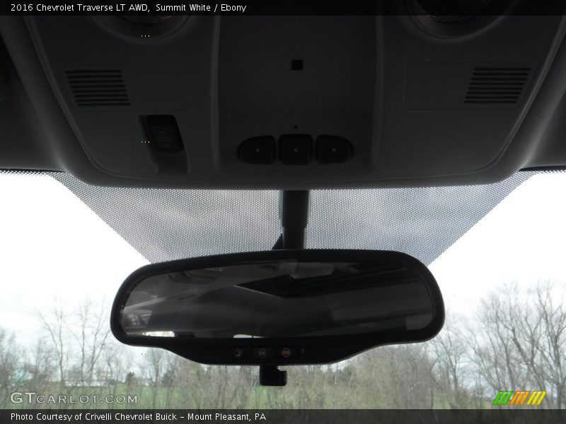 Summit White / Ebony 2016 Chevrolet Traverse LT AWD