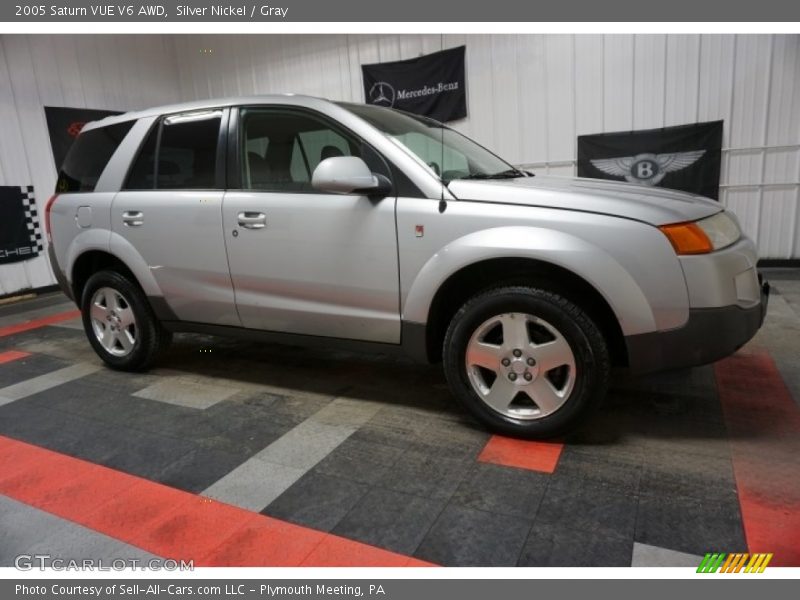 Silver Nickel / Gray 2005 Saturn VUE V6 AWD