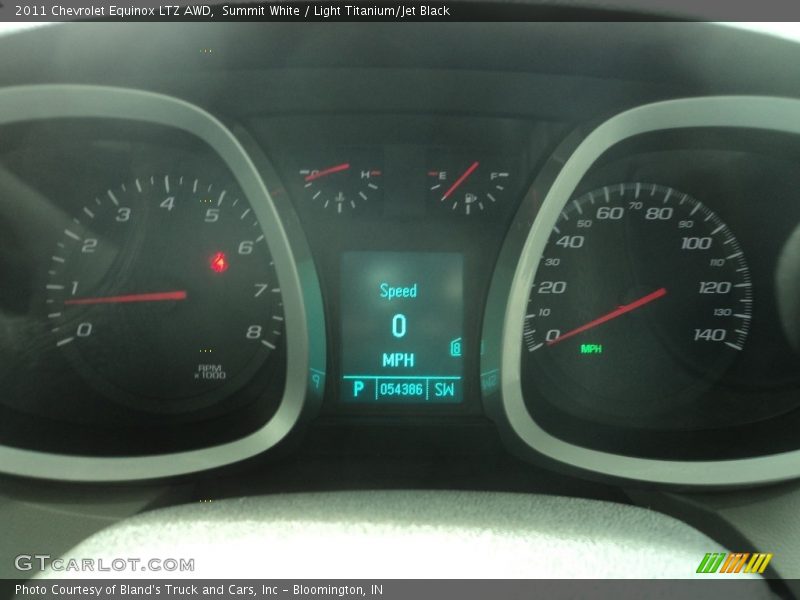 Summit White / Light Titanium/Jet Black 2011 Chevrolet Equinox LTZ AWD