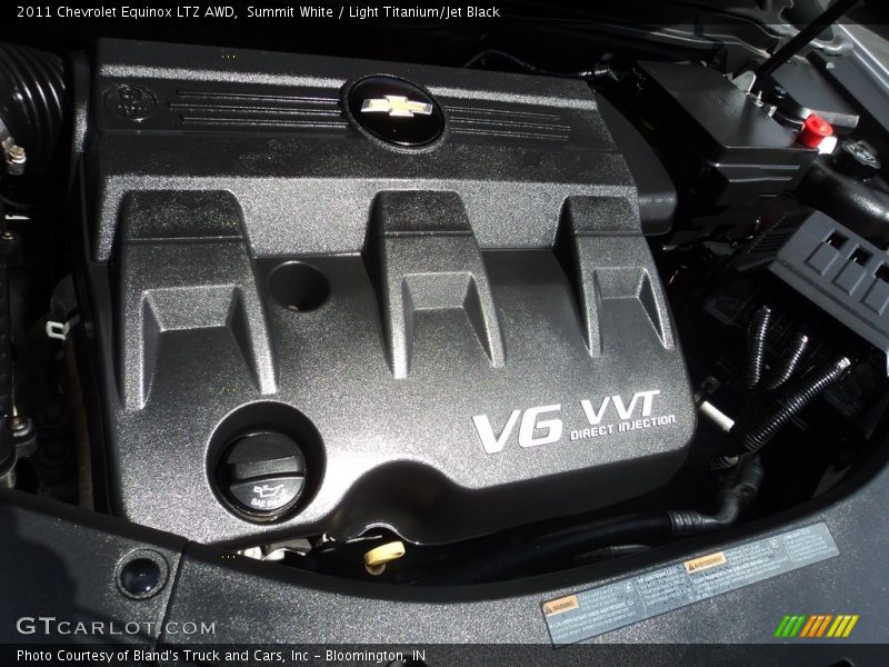Summit White / Light Titanium/Jet Black 2011 Chevrolet Equinox LTZ AWD