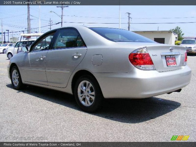 Lunar Mist Metallic / Gray 2005 Toyota Camry LE V6