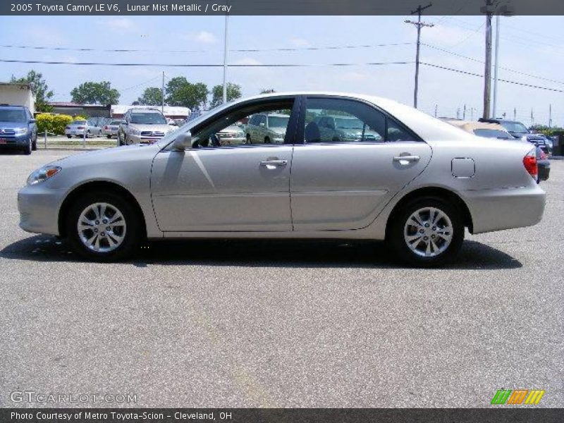 Lunar Mist Metallic / Gray 2005 Toyota Camry LE V6