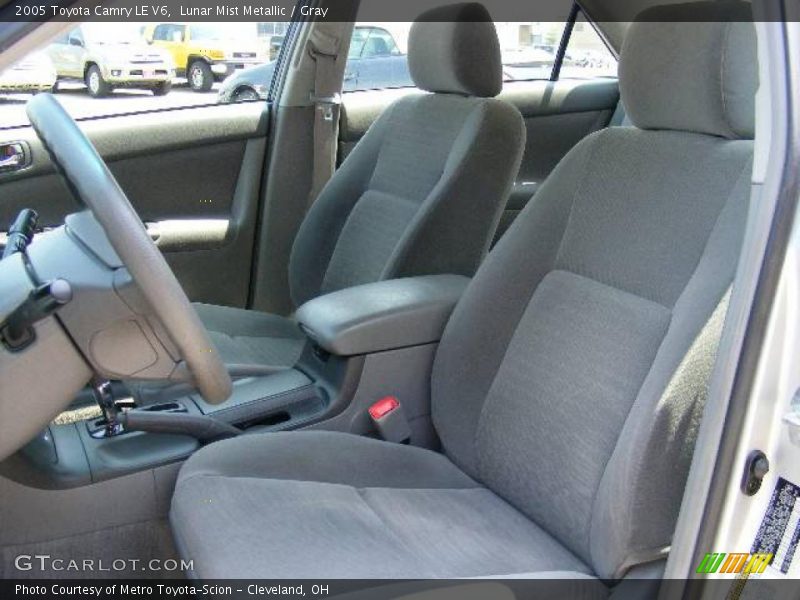 Lunar Mist Metallic / Gray 2005 Toyota Camry LE V6