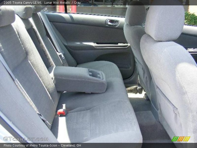 Lunar Mist Metallic / Gray 2005 Toyota Camry LE V6