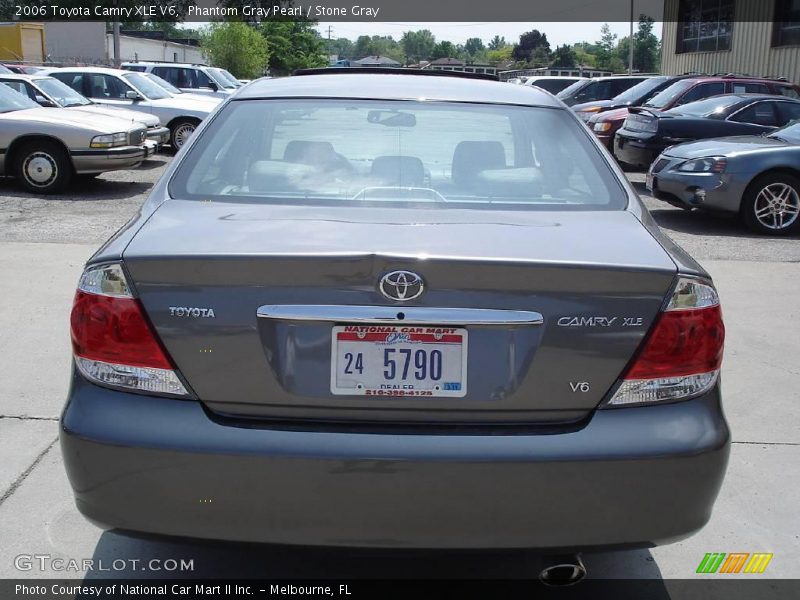 Phantom Gray Pearl / Stone Gray 2006 Toyota Camry XLE V6