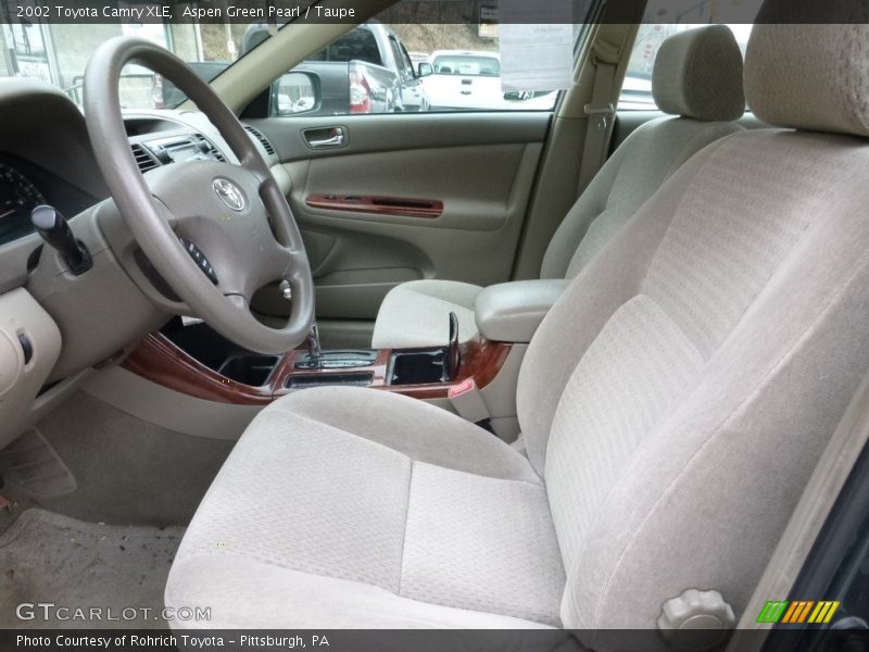 Aspen Green Pearl / Taupe 2002 Toyota Camry XLE