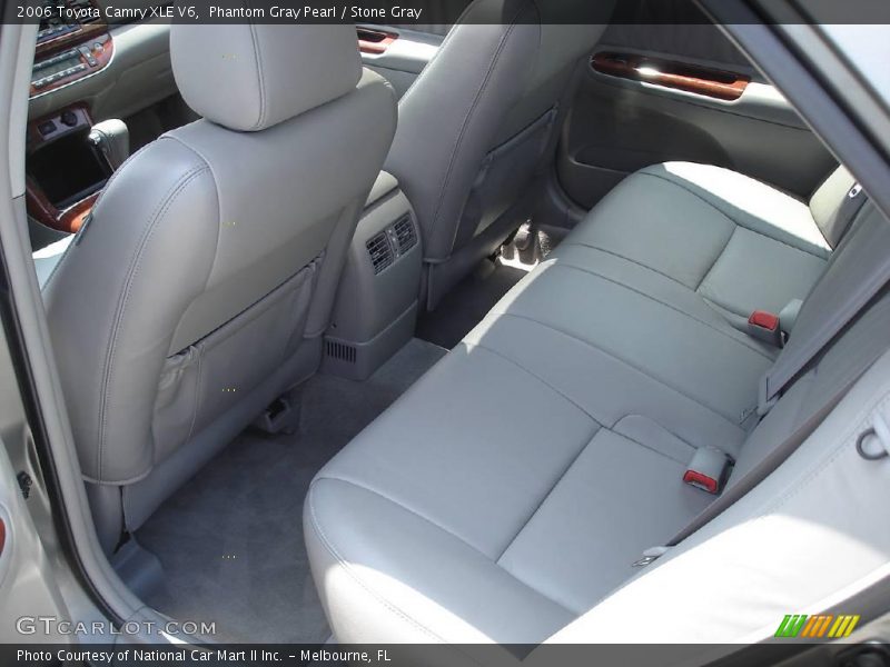 Phantom Gray Pearl / Stone Gray 2006 Toyota Camry XLE V6