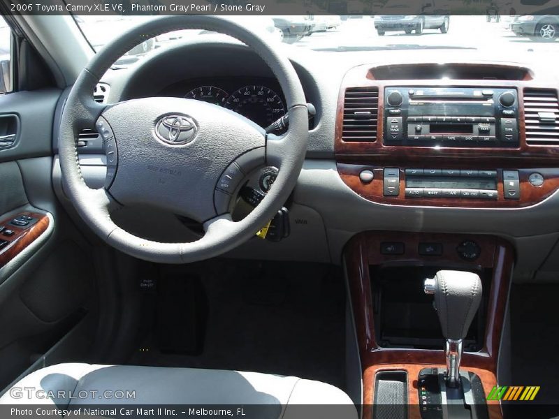 Phantom Gray Pearl / Stone Gray 2006 Toyota Camry XLE V6