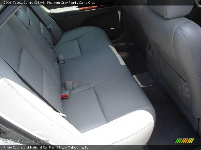 Phantom Gray Pearl / Stone Gray 2006 Toyota Camry XLE V6