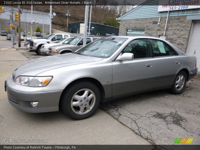 Millennium Silver Metallic / Black 2000 Lexus ES 300 Sedan