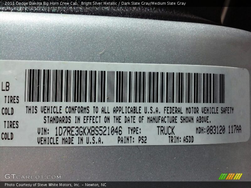 Bright Silver Metallic / Dark Slate Gray/Medium Slate Gray 2011 Dodge Dakota Big Horn Crew Cab