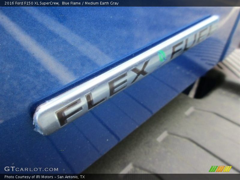 Blue Flame / Medium Earth Gray 2016 Ford F150 XL SuperCrew