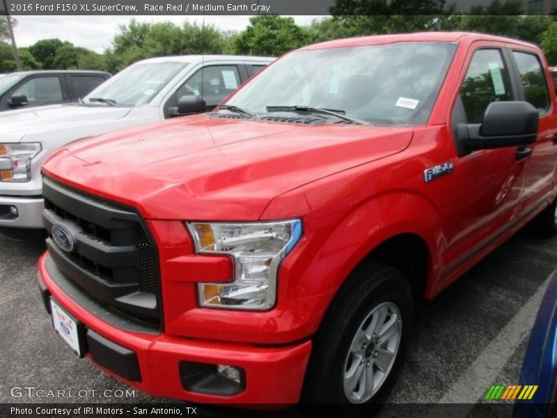Race Red / Medium Earth Gray 2016 Ford F150 XL SuperCrew