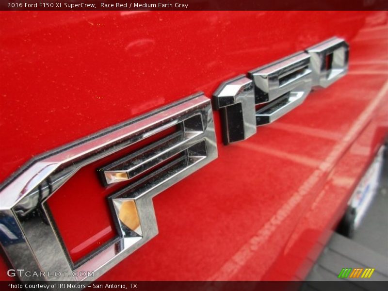 Race Red / Medium Earth Gray 2016 Ford F150 XL SuperCrew