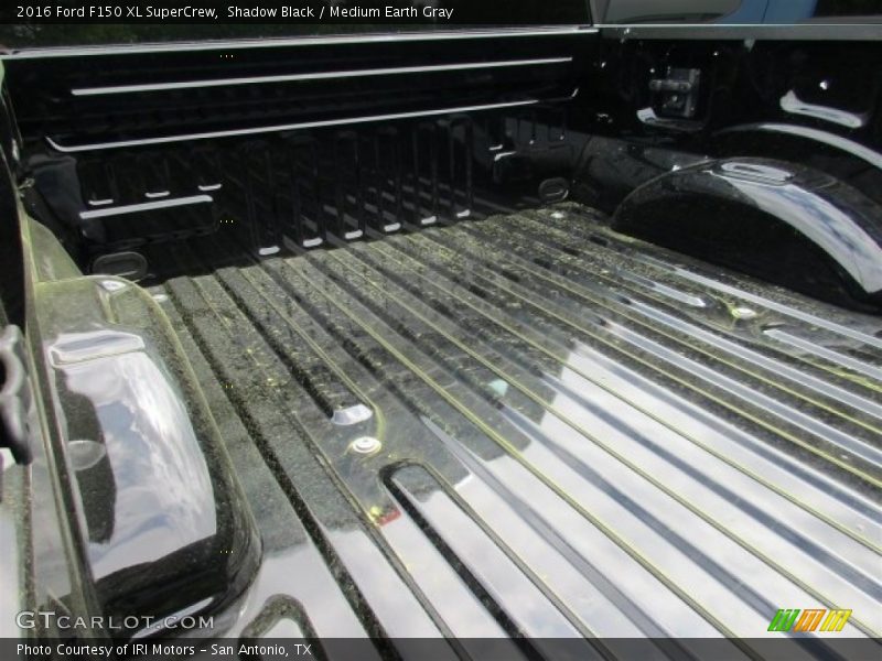 Shadow Black / Medium Earth Gray 2016 Ford F150 XL SuperCrew