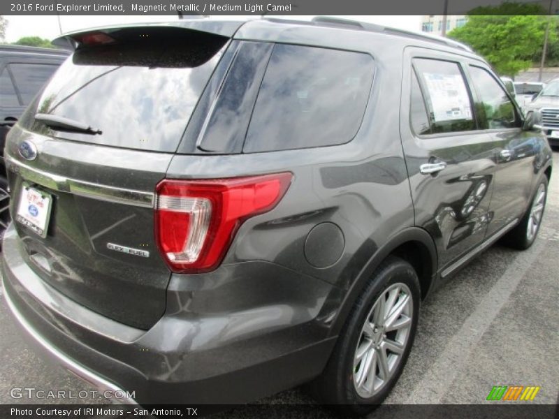 Magnetic Metallic / Medium Light Camel 2016 Ford Explorer Limited