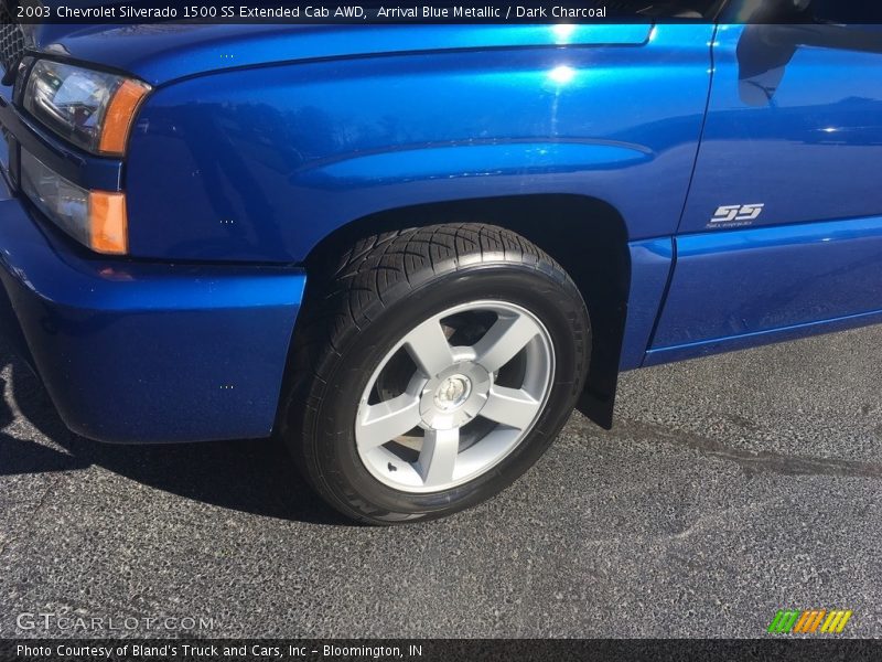 Arrival Blue Metallic / Dark Charcoal 2003 Chevrolet Silverado 1500 SS Extended Cab AWD