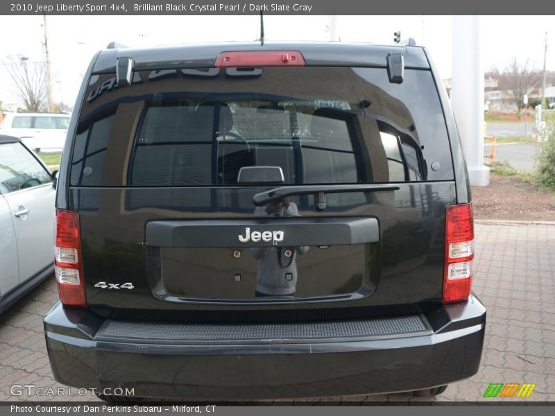 Brilliant Black Crystal Pearl / Dark Slate Gray 2010 Jeep Liberty Sport 4x4