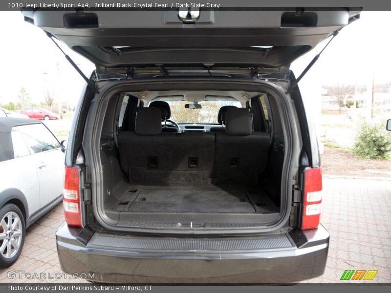 Brilliant Black Crystal Pearl / Dark Slate Gray 2010 Jeep Liberty Sport 4x4