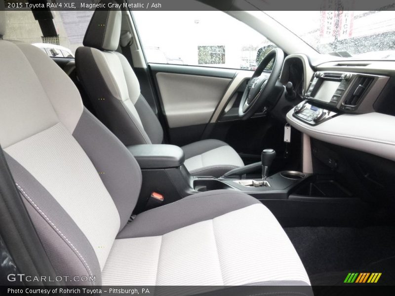 Magnetic Gray Metallic / Ash 2015 Toyota RAV4 XLE