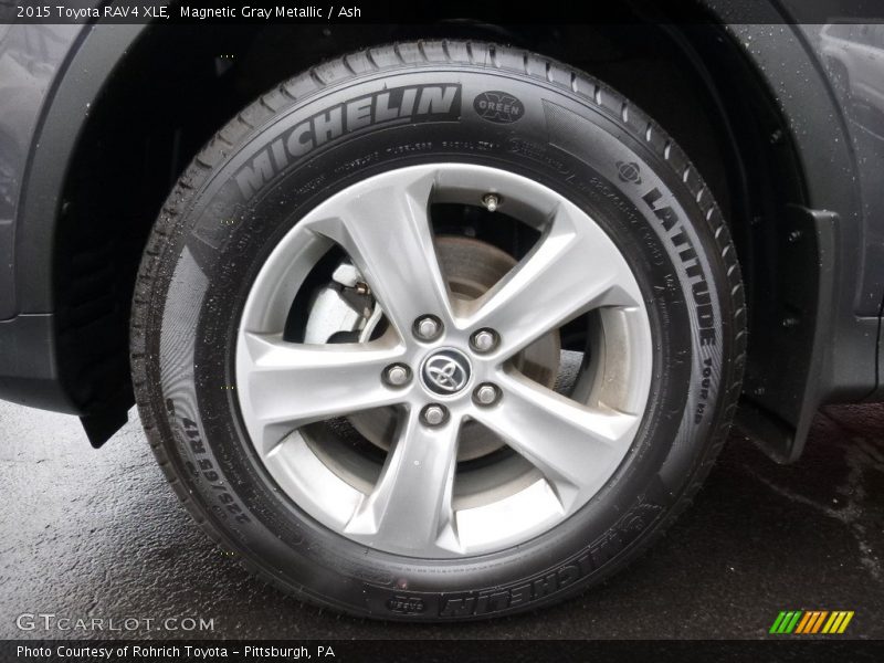 Magnetic Gray Metallic / Ash 2015 Toyota RAV4 XLE