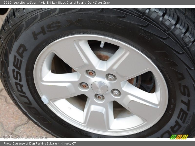 Brilliant Black Crystal Pearl / Dark Slate Gray 2010 Jeep Liberty Sport 4x4