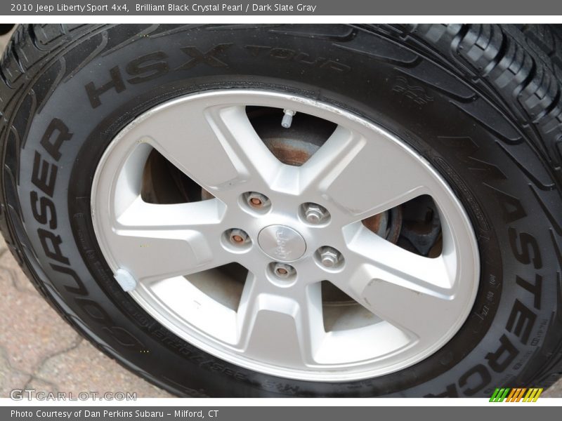Brilliant Black Crystal Pearl / Dark Slate Gray 2010 Jeep Liberty Sport 4x4