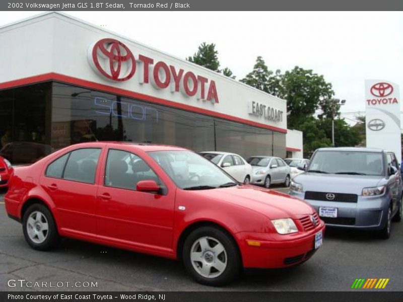 Tornado Red / Black 2002 Volkswagen Jetta GLS 1.8T Sedan