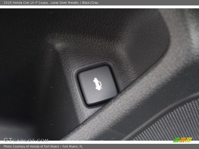 Lunar Silver Metallic / Black/Gray 2016 Honda Civic LX-P Coupe