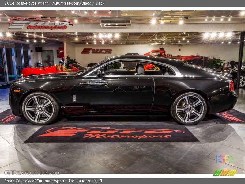 Autumn Mystery Black / Black 2014 Rolls-Royce Wraith