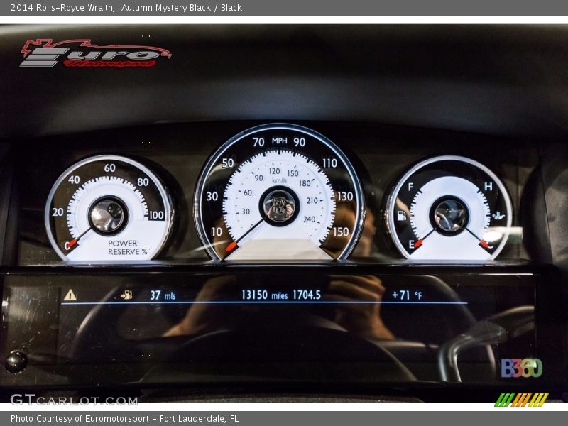 Autumn Mystery Black / Black 2014 Rolls-Royce Wraith