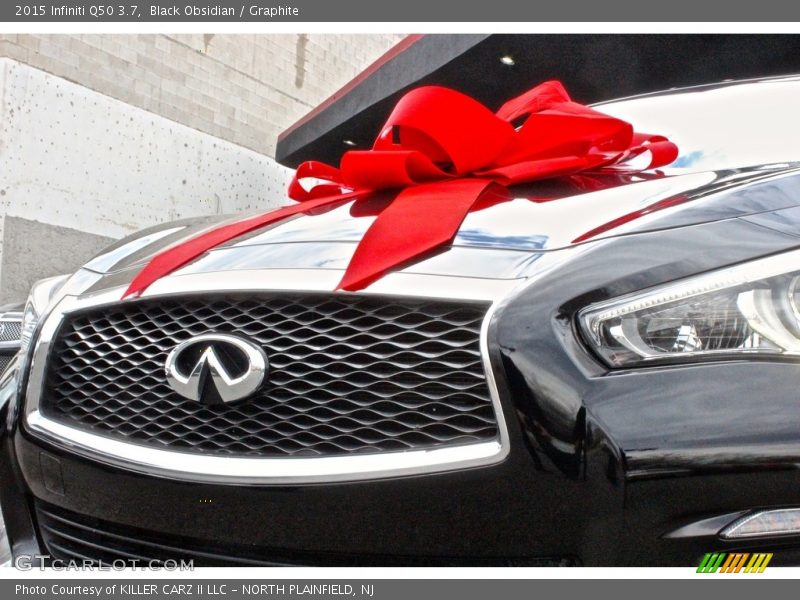 Black Obsidian / Graphite 2015 Infiniti Q50 3.7