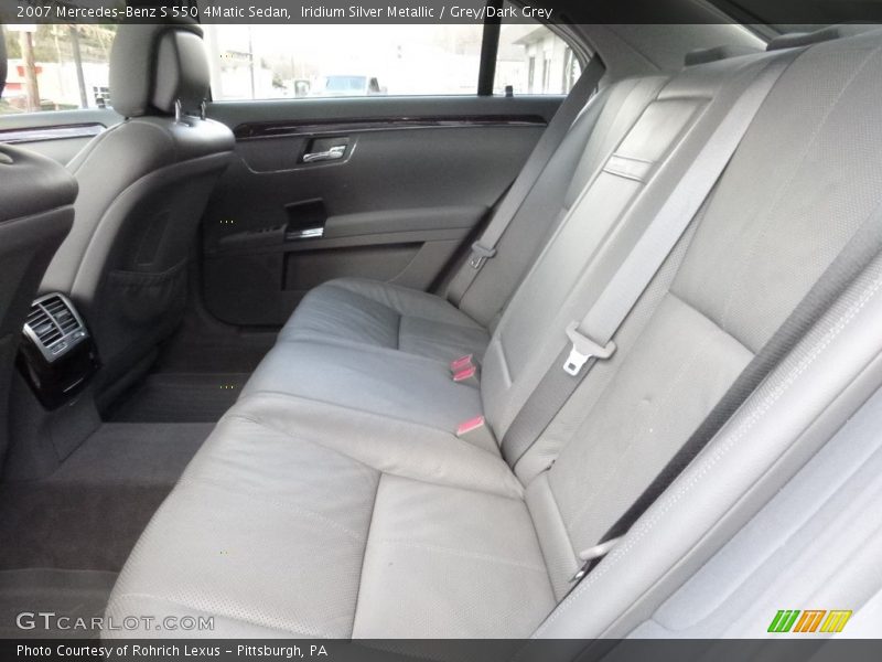Iridium Silver Metallic / Grey/Dark Grey 2007 Mercedes-Benz S 550 4Matic Sedan
