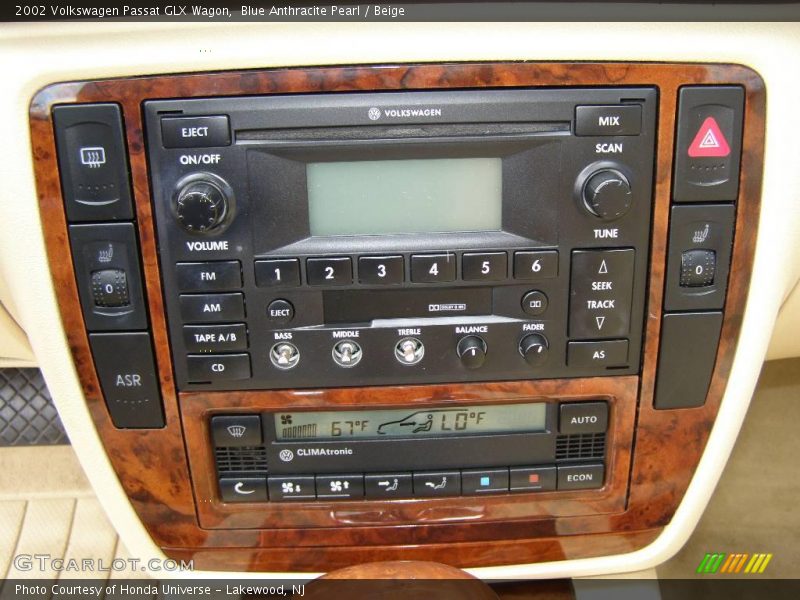 Blue Anthracite Pearl / Beige 2002 Volkswagen Passat GLX Wagon