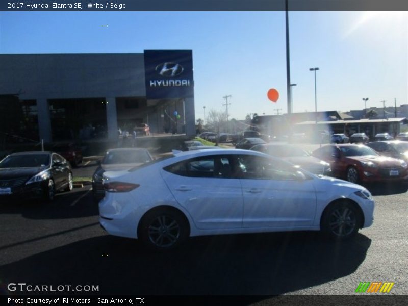 White / Beige 2017 Hyundai Elantra SE