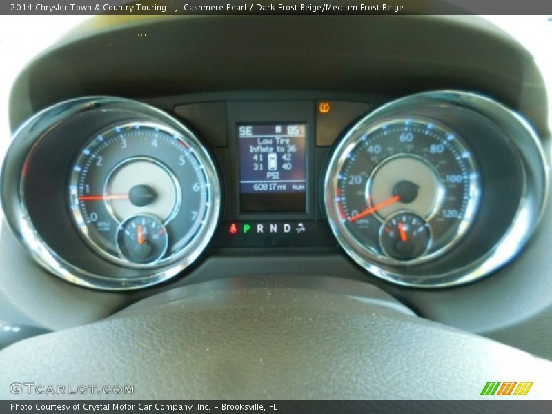 Cashmere Pearl / Dark Frost Beige/Medium Frost Beige 2014 Chrysler Town & Country Touring-L