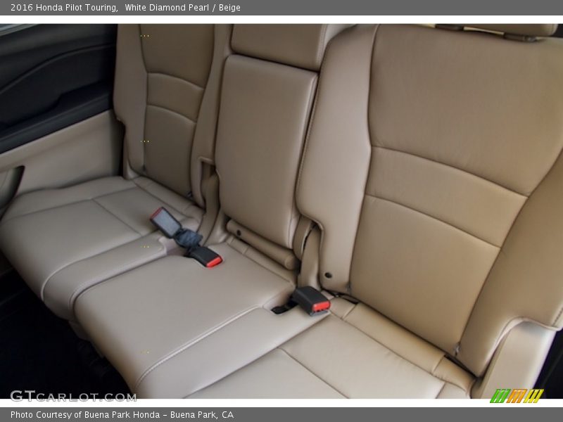 White Diamond Pearl / Beige 2016 Honda Pilot Touring